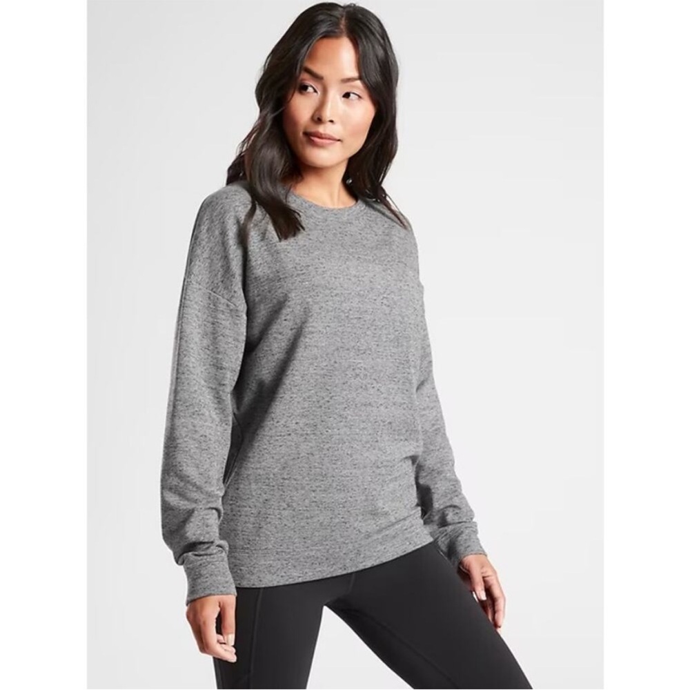ATHLETA Pure Luxe Sweatshirt Grey Size Medium Long Sleeve Pullover Casual Comfy